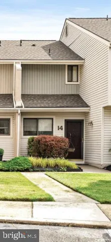 $2,600 | 13 Tulip Court, Mount Laurel, NJ 08054