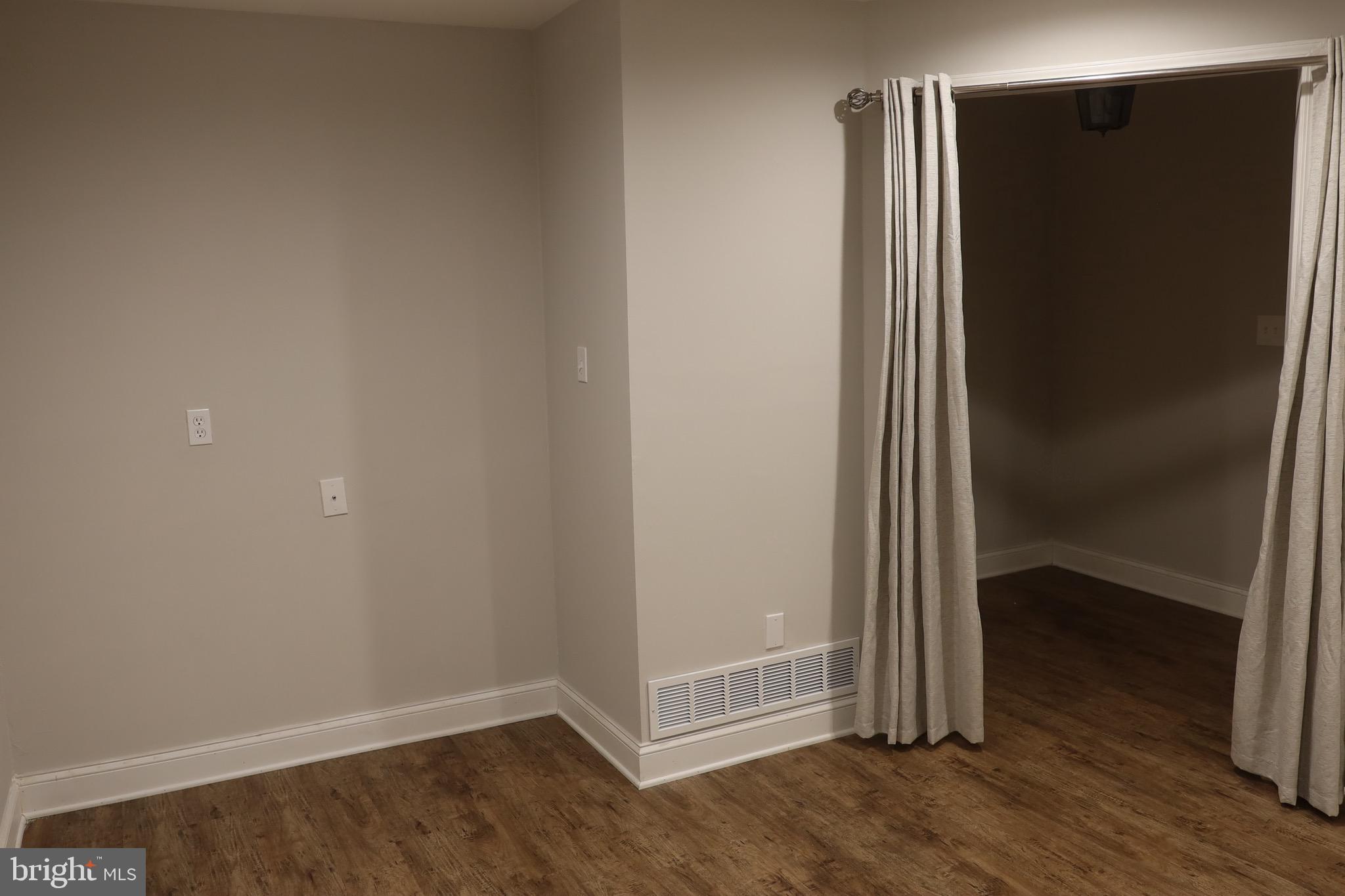 13 Tulip Court Mount Laurel, NJ 08054 - Photo 4 of 24