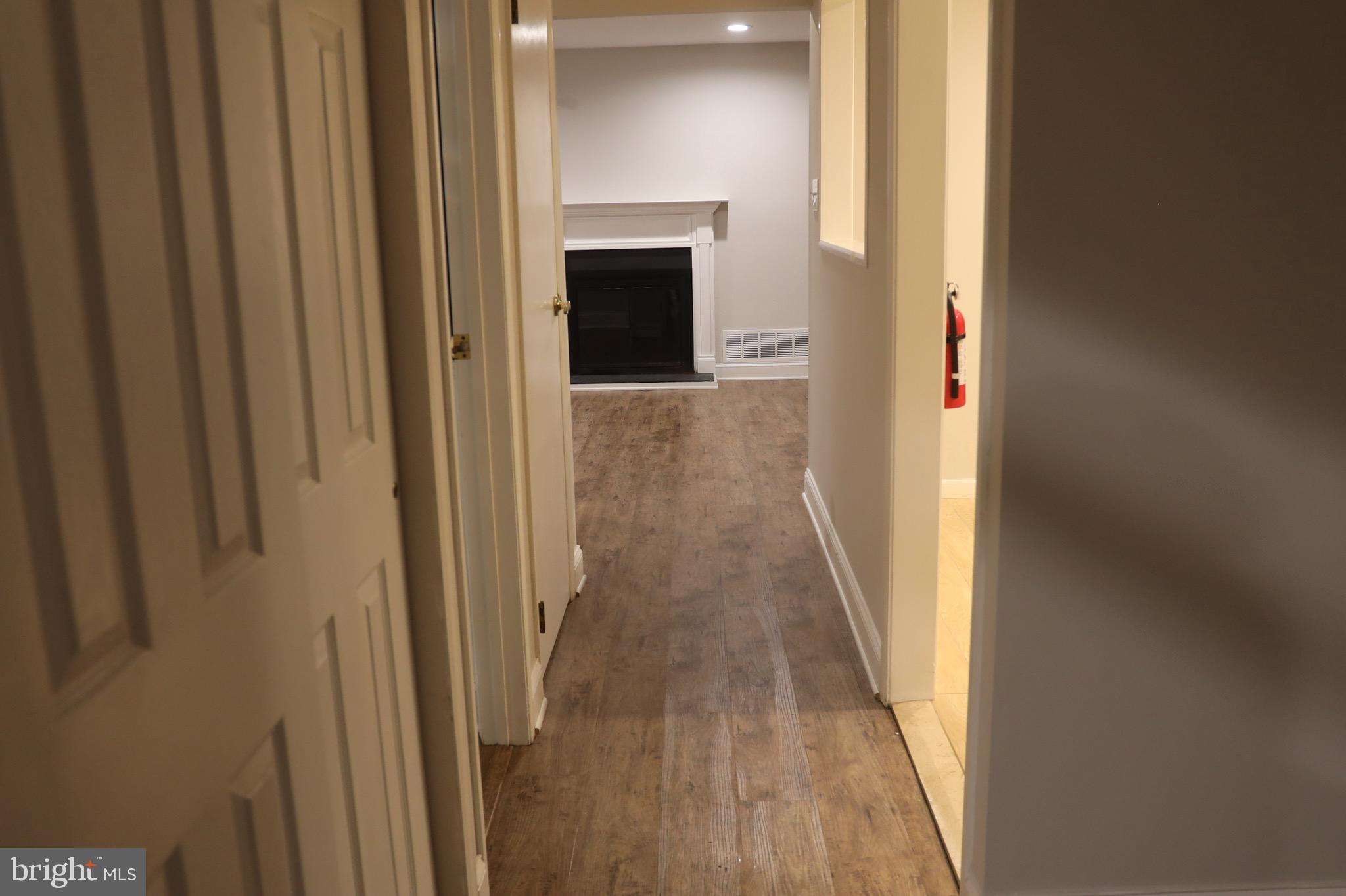 13 Tulip Court Mount Laurel, NJ 08054 - Photo 7 of 24