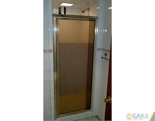 27 Rutgers Avenue Colonia, NJ 07067 - Photo 13 of 19 Gallery Image 13