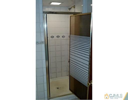 27 Rutgers Avenue Colonia, NJ 07067 - Photo 14 of 19 Gallery Image 14