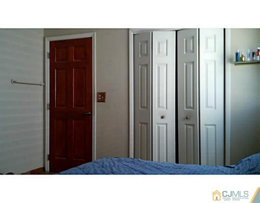 27 Rutgers Avenue Colonia, NJ 07067 - Photo 8 of 19 Gallery Image 8