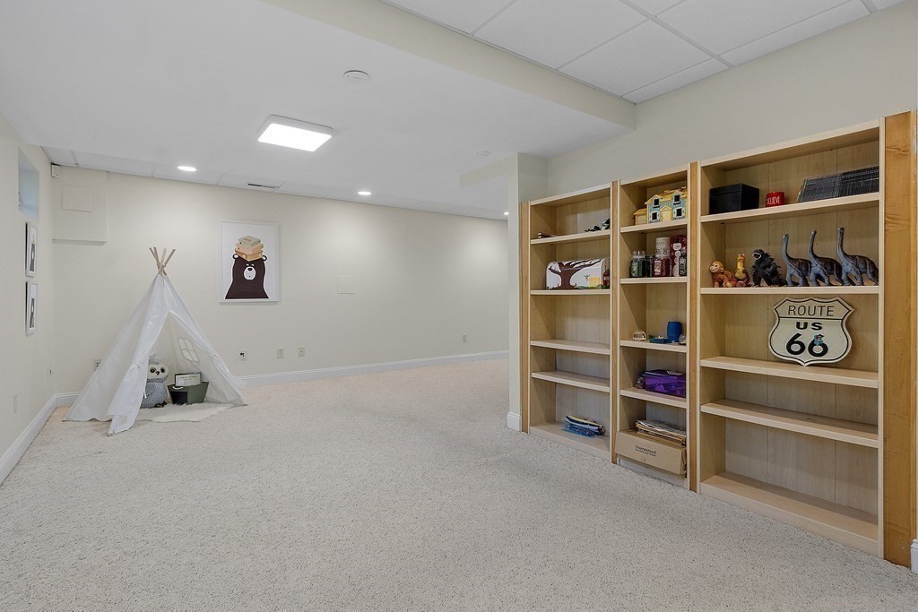 15 Sawmill Road Acton, MA 01720 - Photo 29 of 40 Gallery Image 29