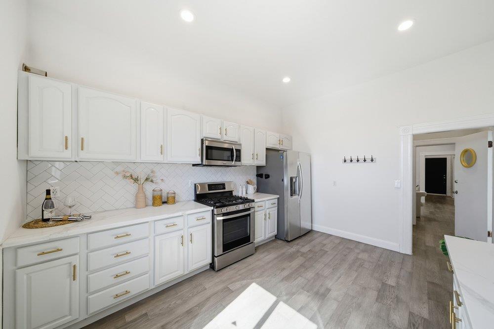 31 Rio Verde Street Daly City, CA 94014 - Photo 8 of 35