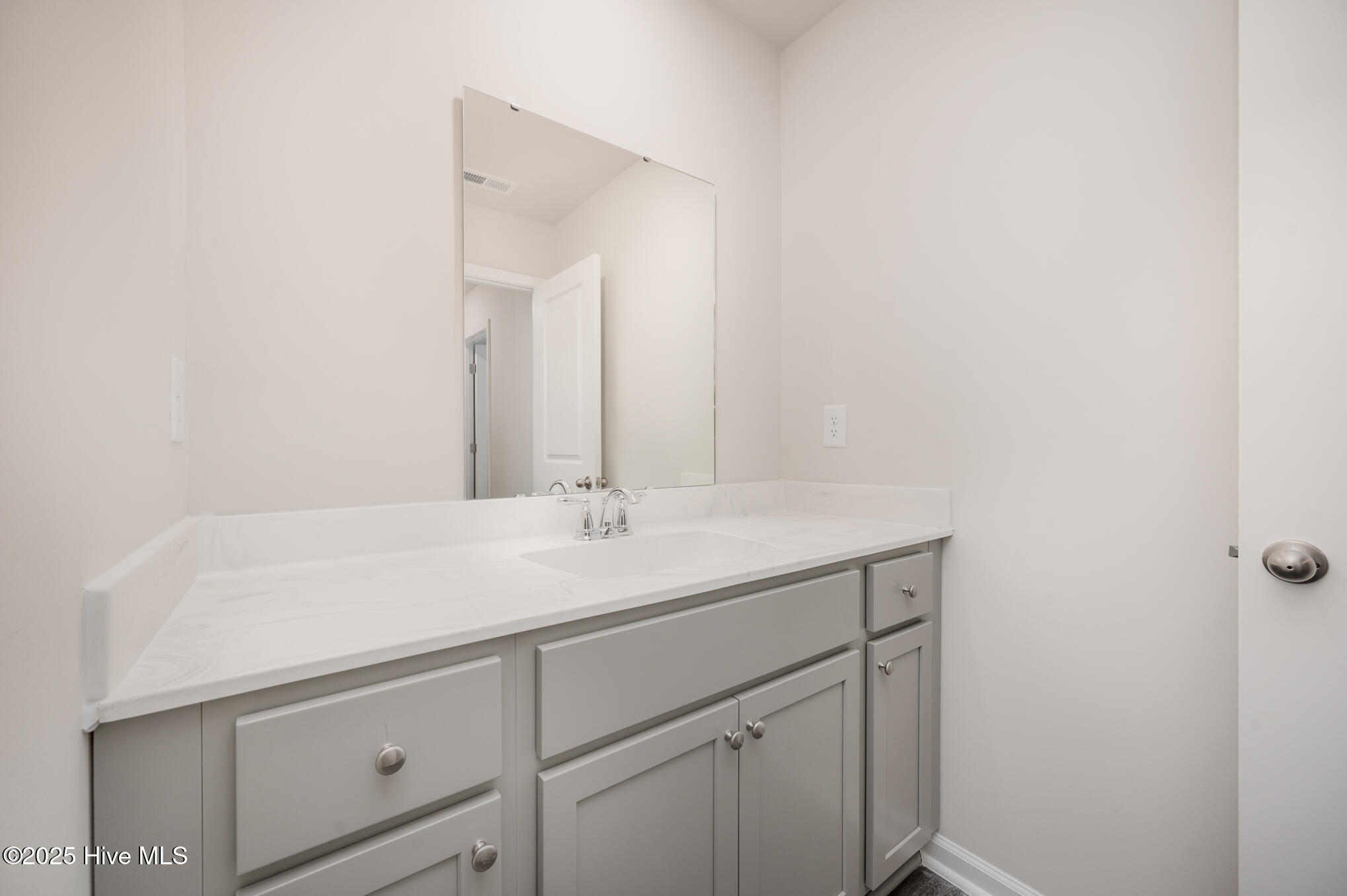 1065 Sandy Heights Loop Leland, NC 28451 - Photo 20 of 41 032_d6b_7033-edit