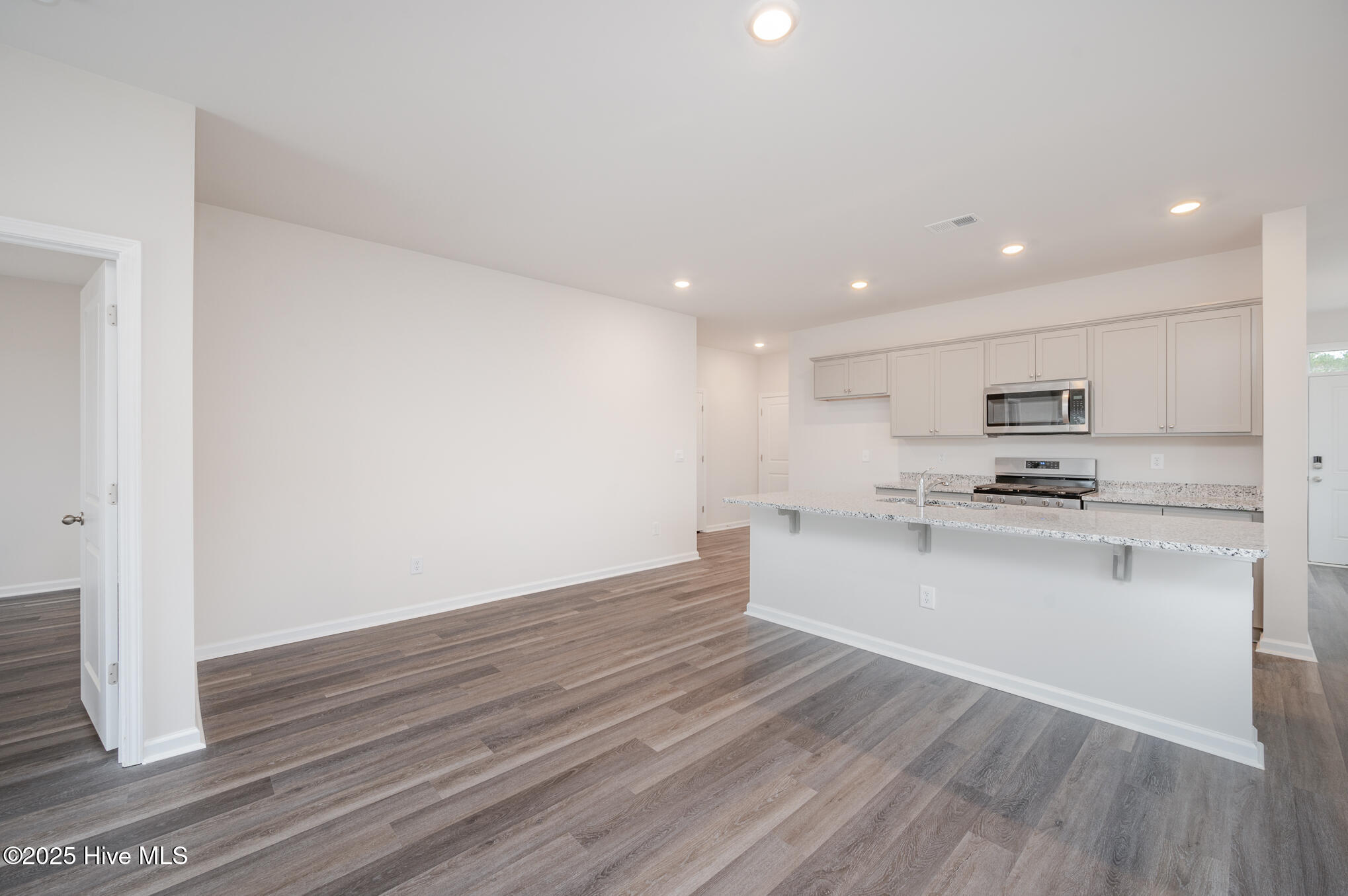 1065 Sandy Heights Loop Leland, NC 28451 - Photo 6 of 41 018_d6b_6994-edit