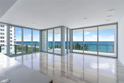 $4,099,000 | 6901 Collins Avenue, Unit 401, Miami Beach, FL 33141