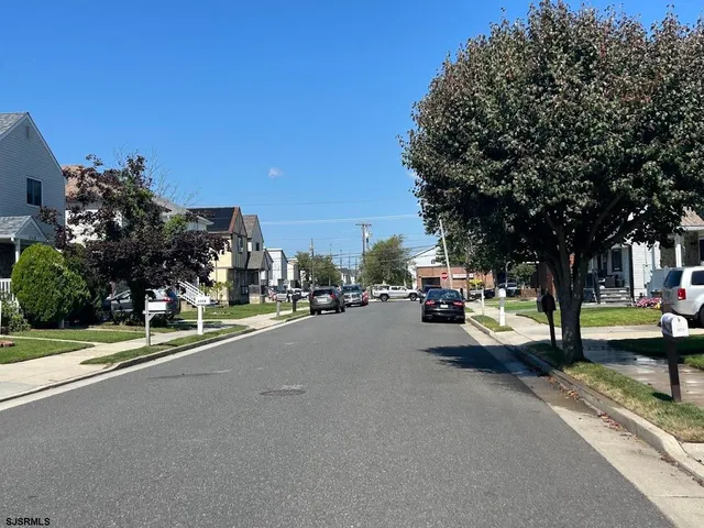 $410,000 | 605 B North Victoria Avenue, Ventnor City, NJ 08406