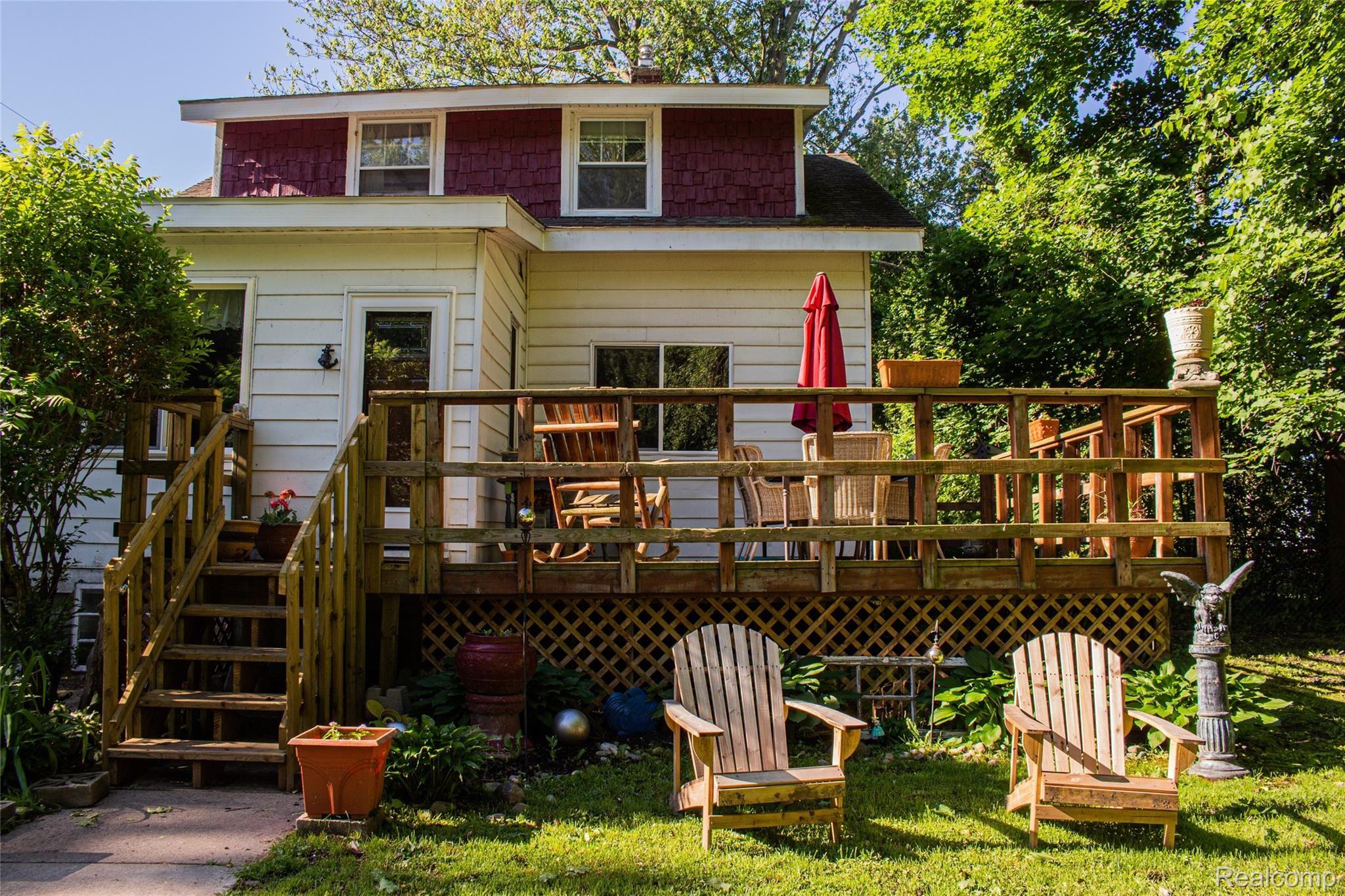 4000 Pointe Tremble Road Algonac, MI 48001 - Photo 43 of 54 Exterior (5).jpg