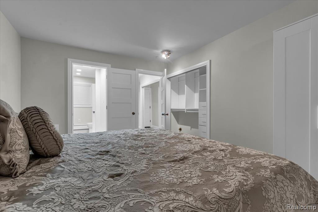 7350 Inkster Road, Unit 17 Dearborn Heights, MI 48127 - Photo 13 of 22 Gallery Image 13