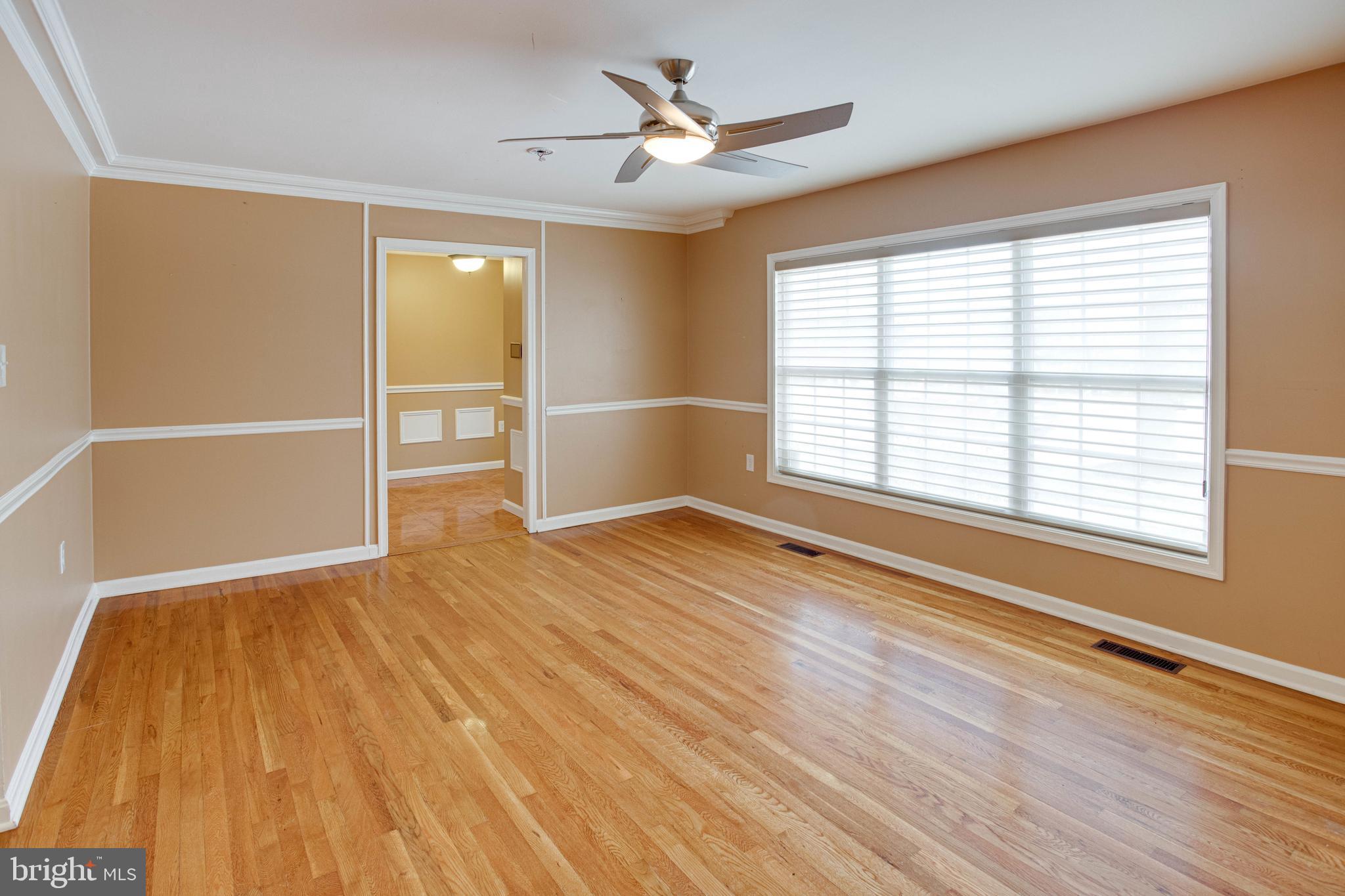 9606 Braddock Road Fairfax, VA 22032 - Photo 8 of 91 Gallery Image 8