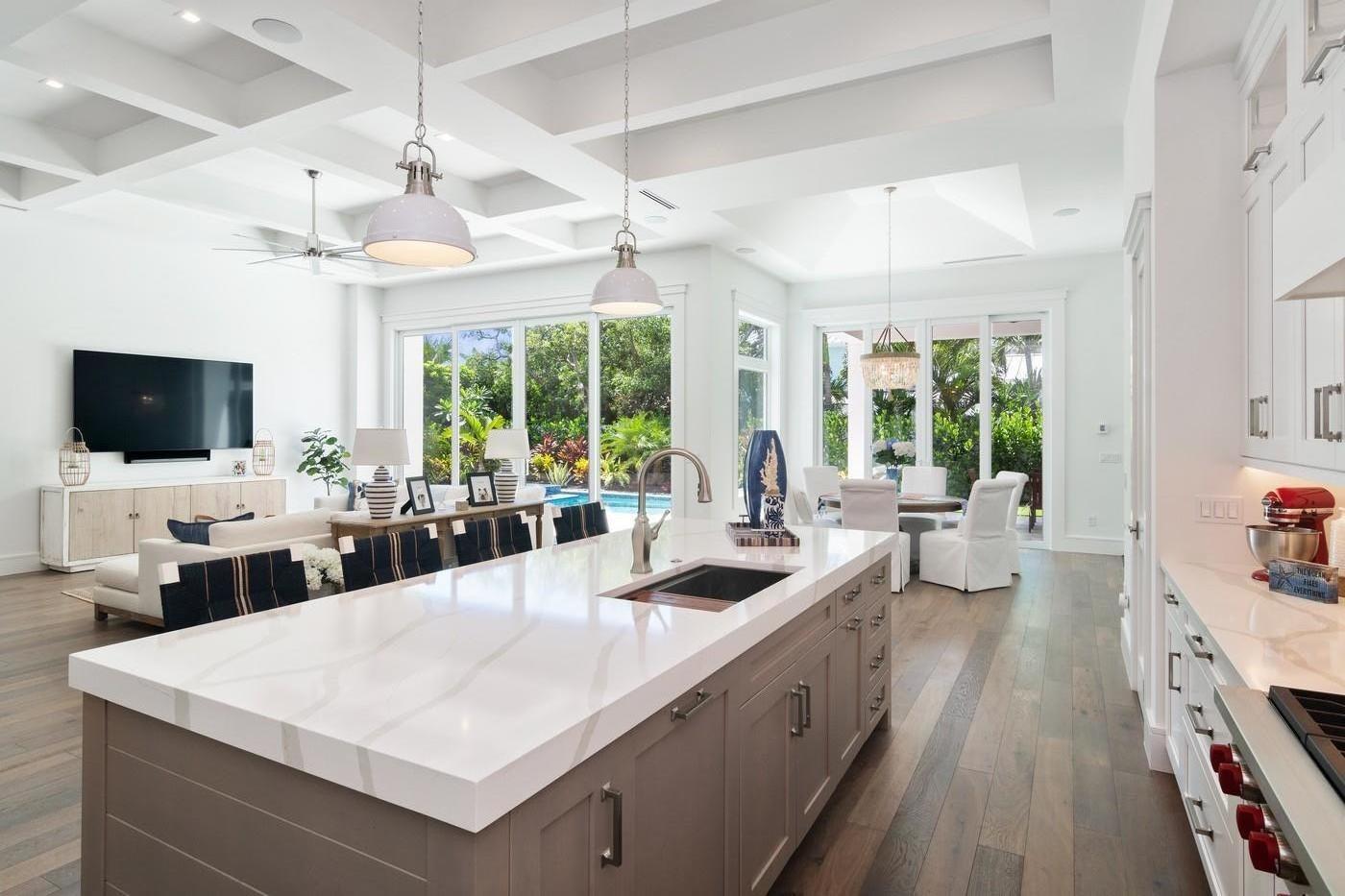 114 Lighthouse Drive Jupiter Inlet Colony, FL 33469 - Photo 45 of 47 14_157BeaconLane_221_Location21_DouglasE