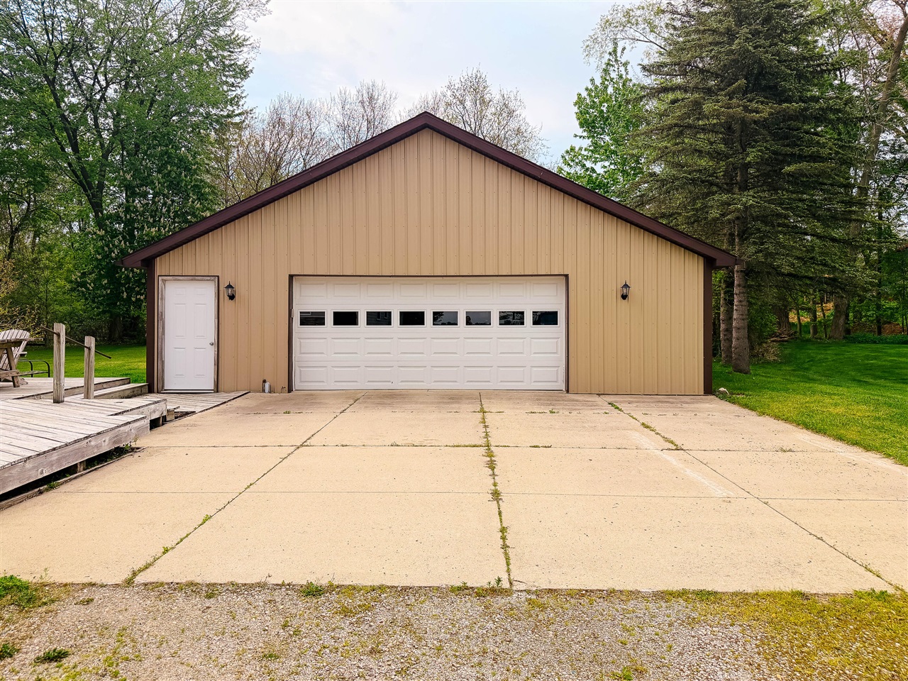5175 Pleasant Valley Road Manitou Beach, MI 49253 - Photo 18 of 65