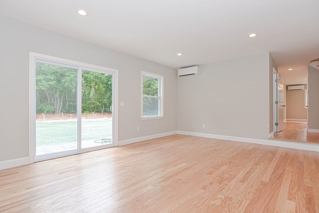 53 Wingate Road Holliston, MA 01746 - Photo 17 of 42 Gallery Image 17