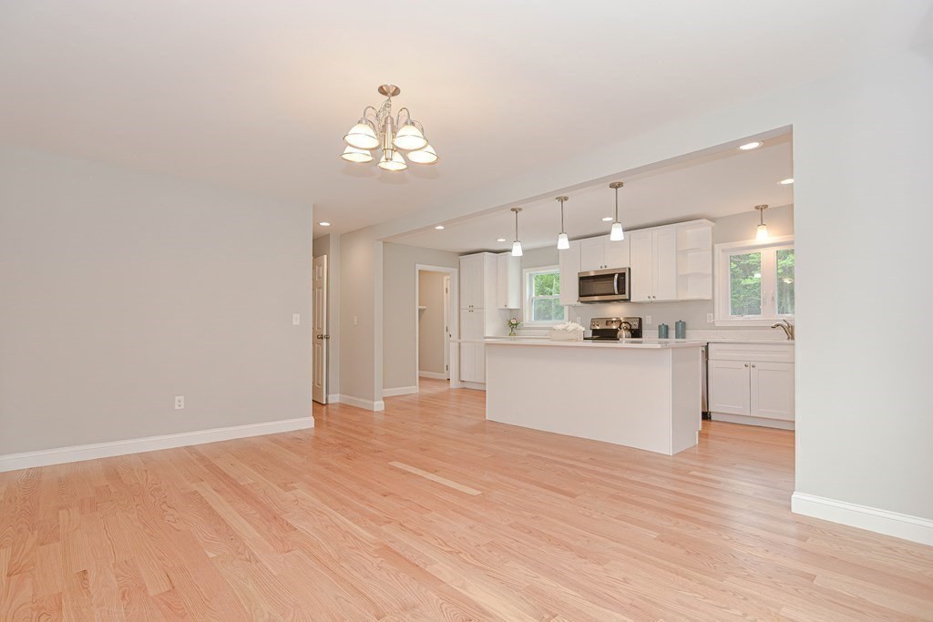 53 Wingate Road Holliston, MA 01746 - Photo 9 of 42 Gallery Image 9