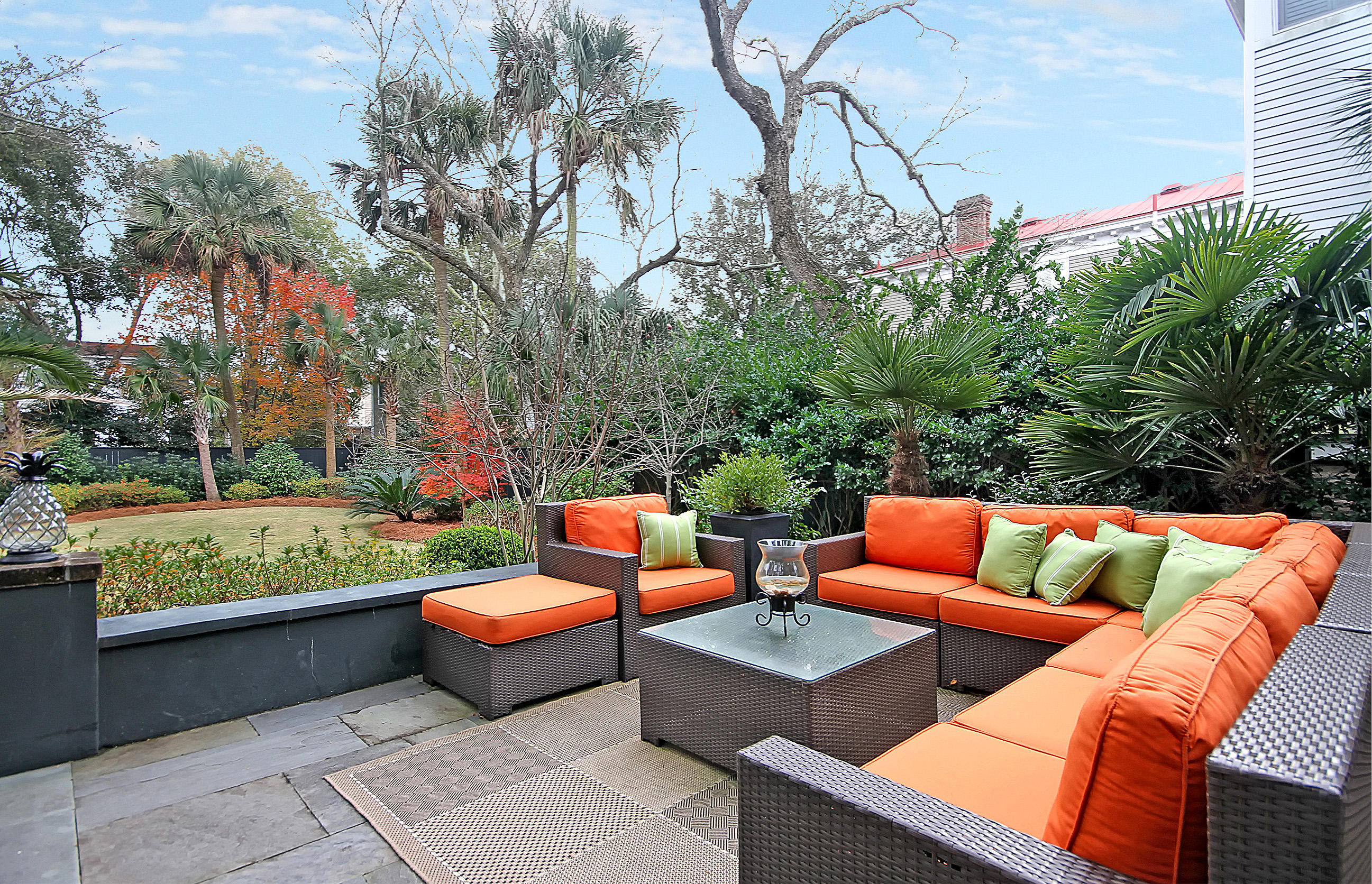 14 Rutledge Avenue Charleston, SC 29401 - Photo 36 of 40 Garden Patio Seating Area