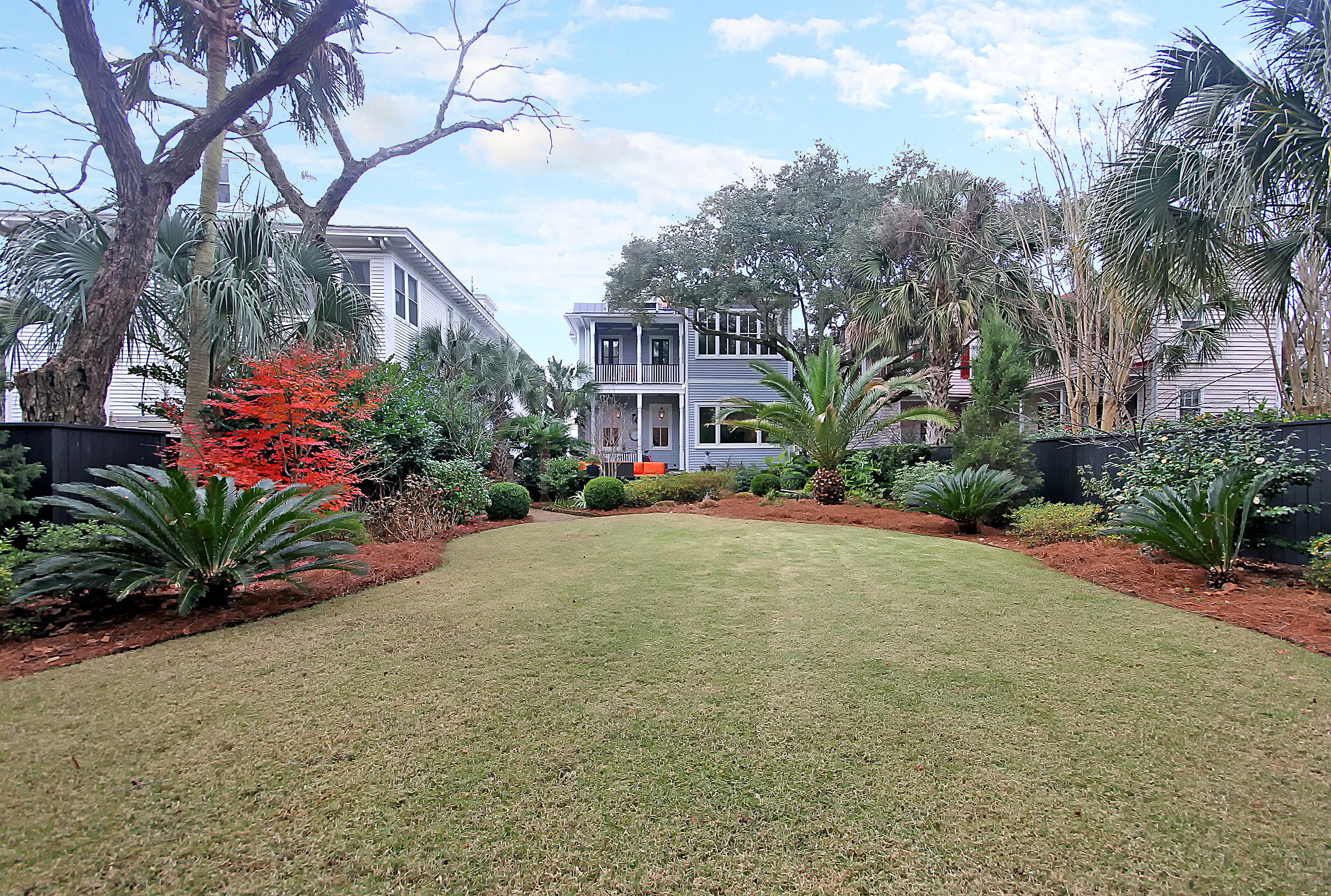 14 Rutledge Avenue Charleston, SC 29401 - Photo 38 of 40 Garden Lawn toward house