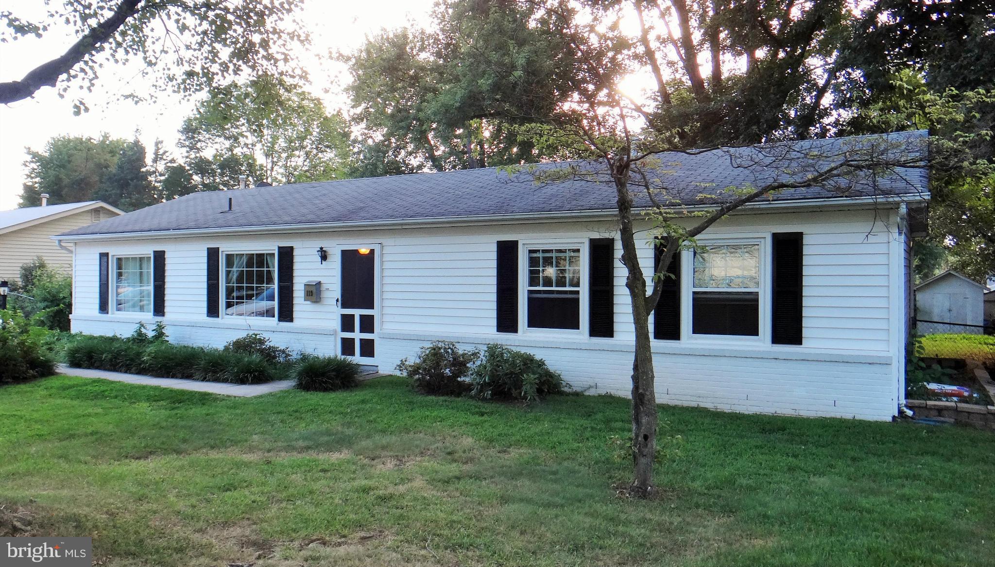 119 North Hickory Road Sterling, VA 20164 - Photo 19 of 21 Exterior (Front)