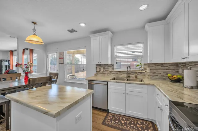 $237,900 | 5407 Duke Field, San Antonio, TX 78227