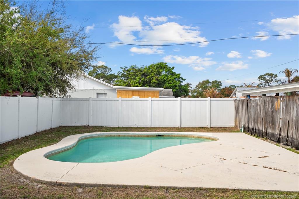 5086 Southeast Channel Drive Stuart, FL 34997 - Photo 29 of 31