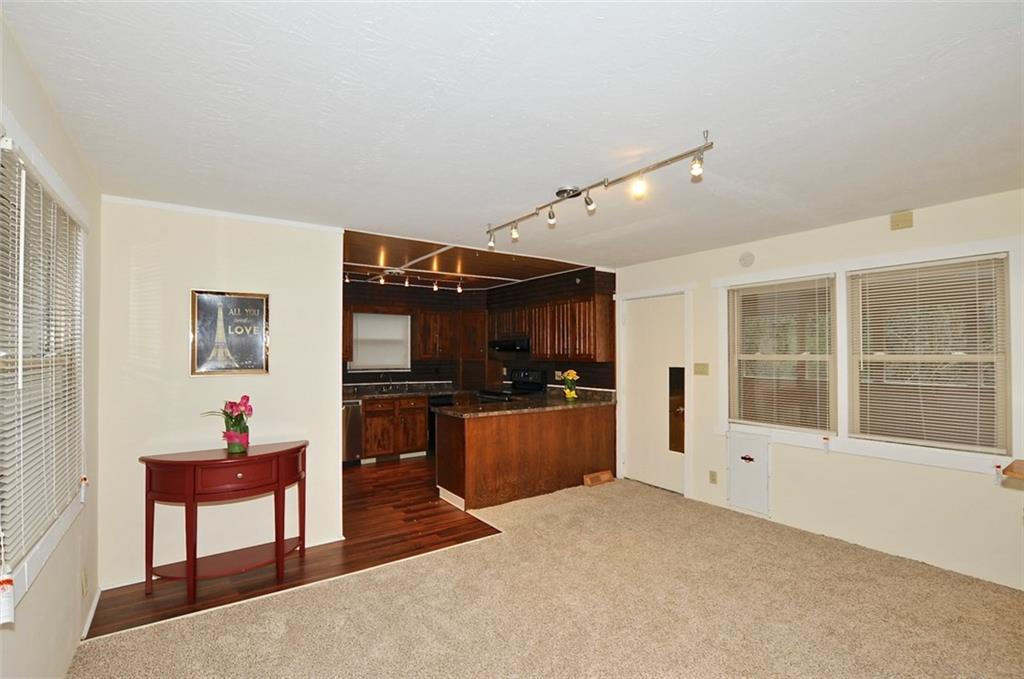 4536 Dickson Road Indianapolis, IN 46226 - Photo 15 of 37 Gallery Image 15