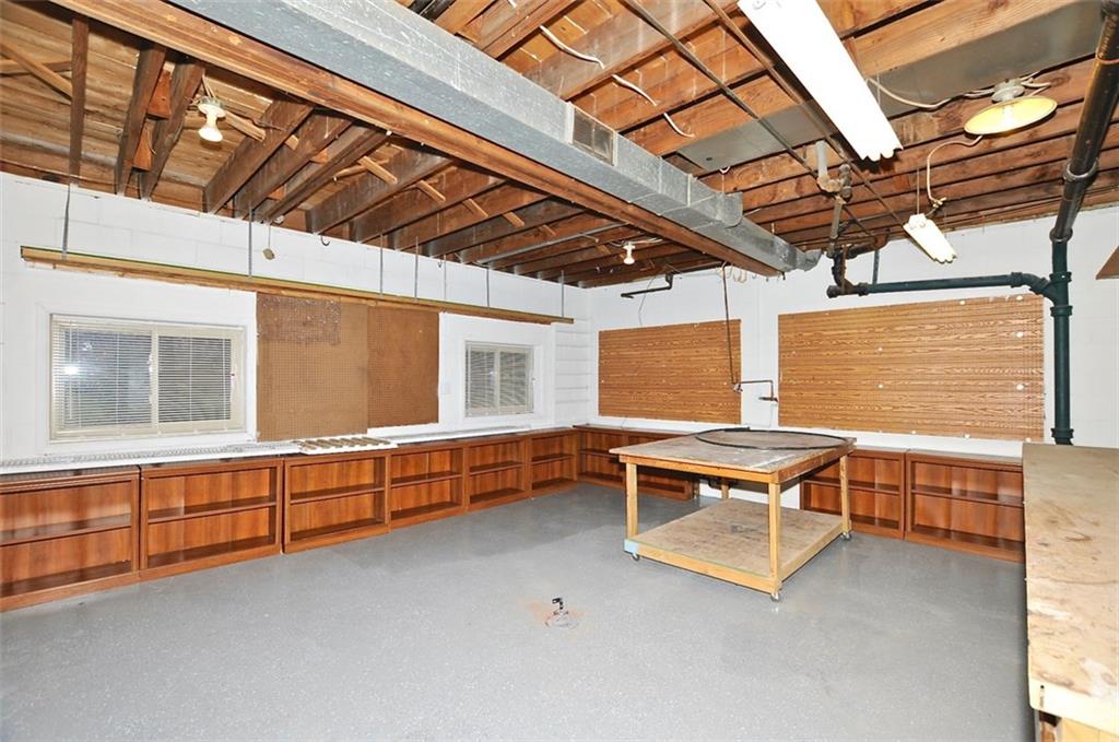 4536 Dickson Road Indianapolis, IN 46226 - Photo 27 of 37 Gallery Image 27