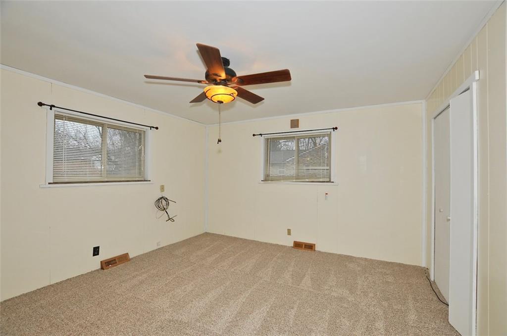 4536 Dickson Road Indianapolis, IN 46226 - Photo 9 of 37 Gallery Image 9