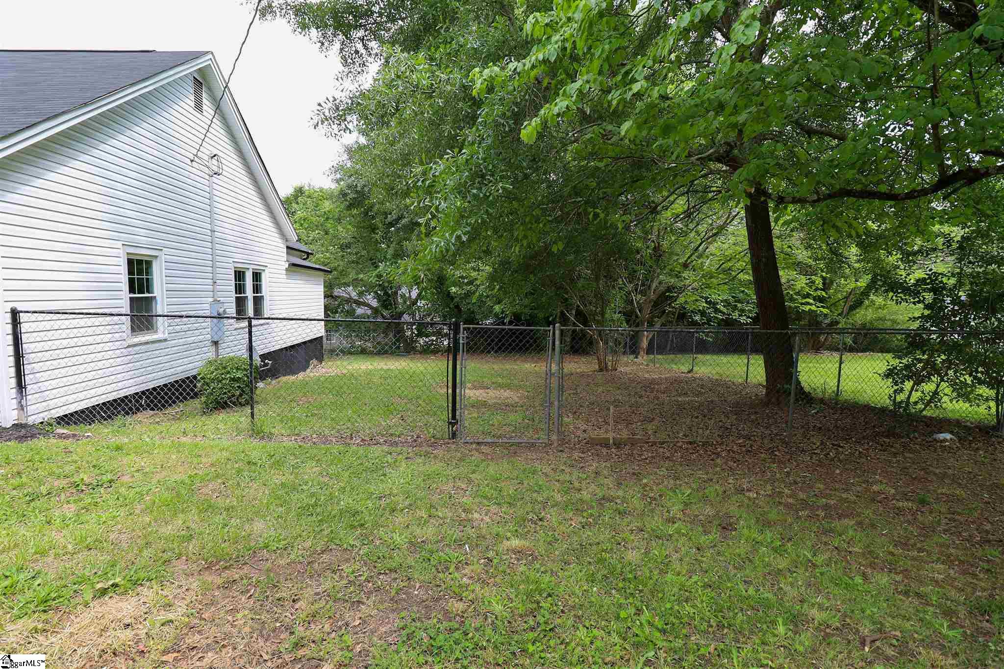 104 Garrison Street Easley, SC 29640 - Photo 34 of 35 Gallery Image 34