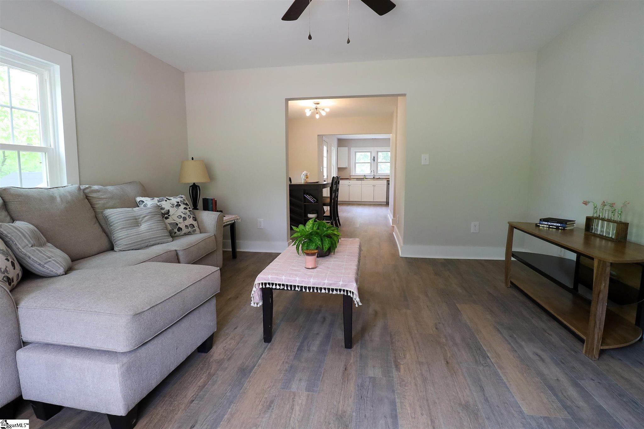 104 Garrison Street Easley, SC 29640 - Photo 6 of 35 Gallery Image 6