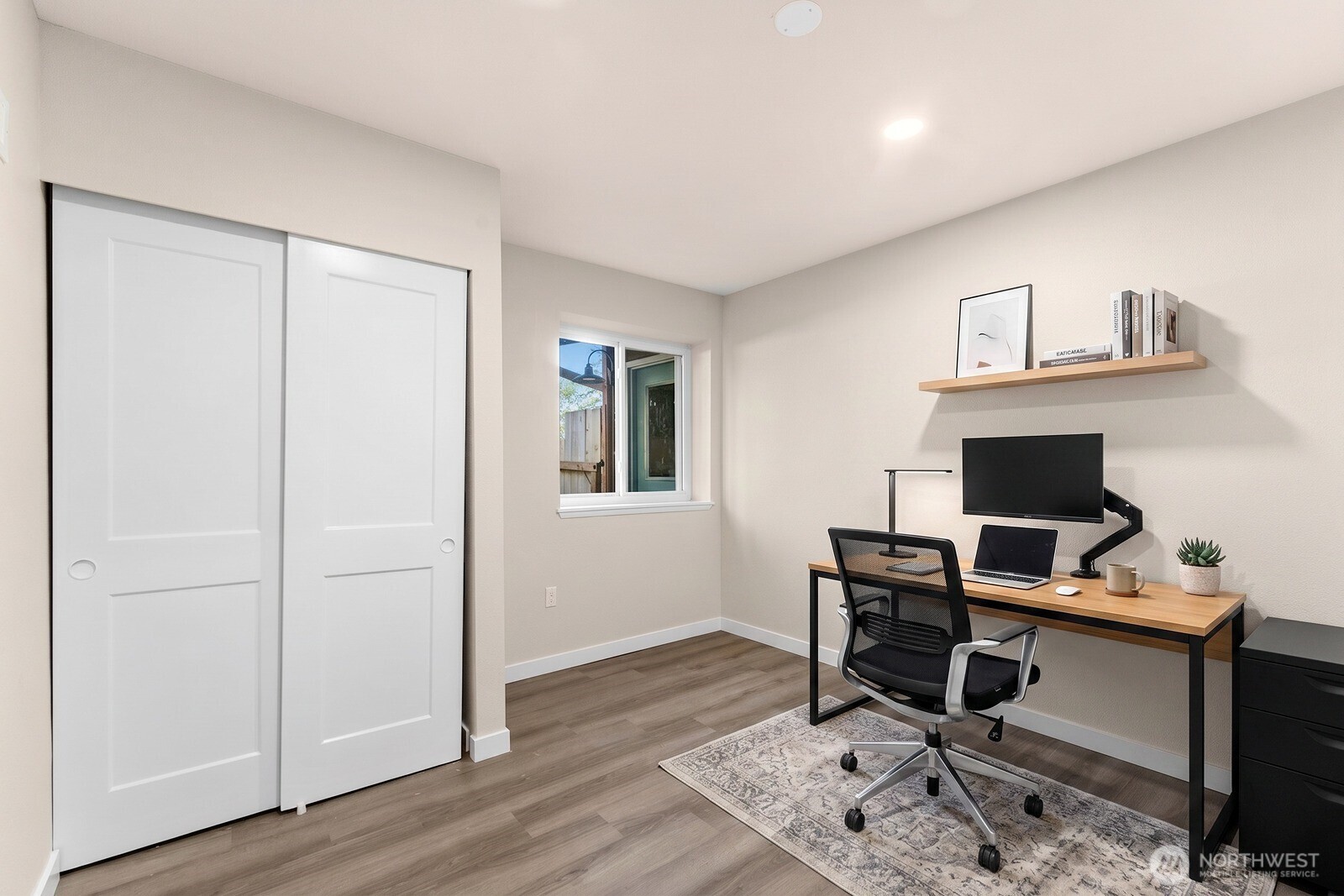 4203 Southwest 328th Street Federal Way, WA 98023 - Photo 17 of 26