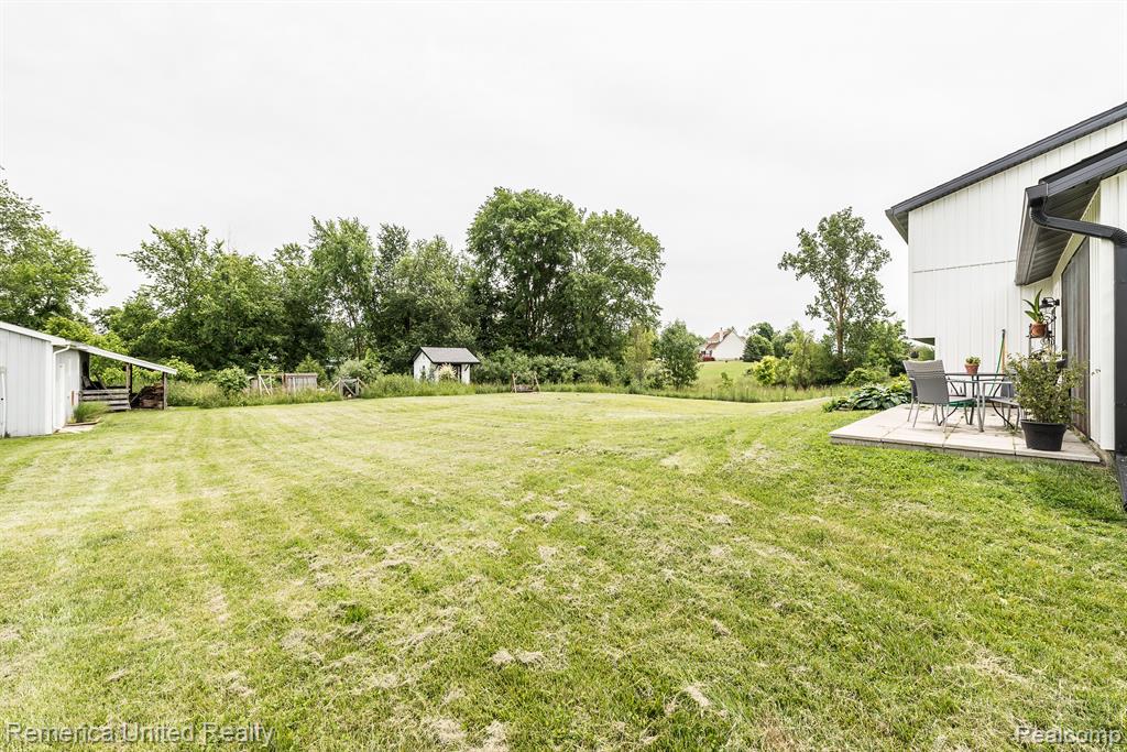 2615 Cedar Lake Road Howell, MI 48843 - Photo 2 of 47