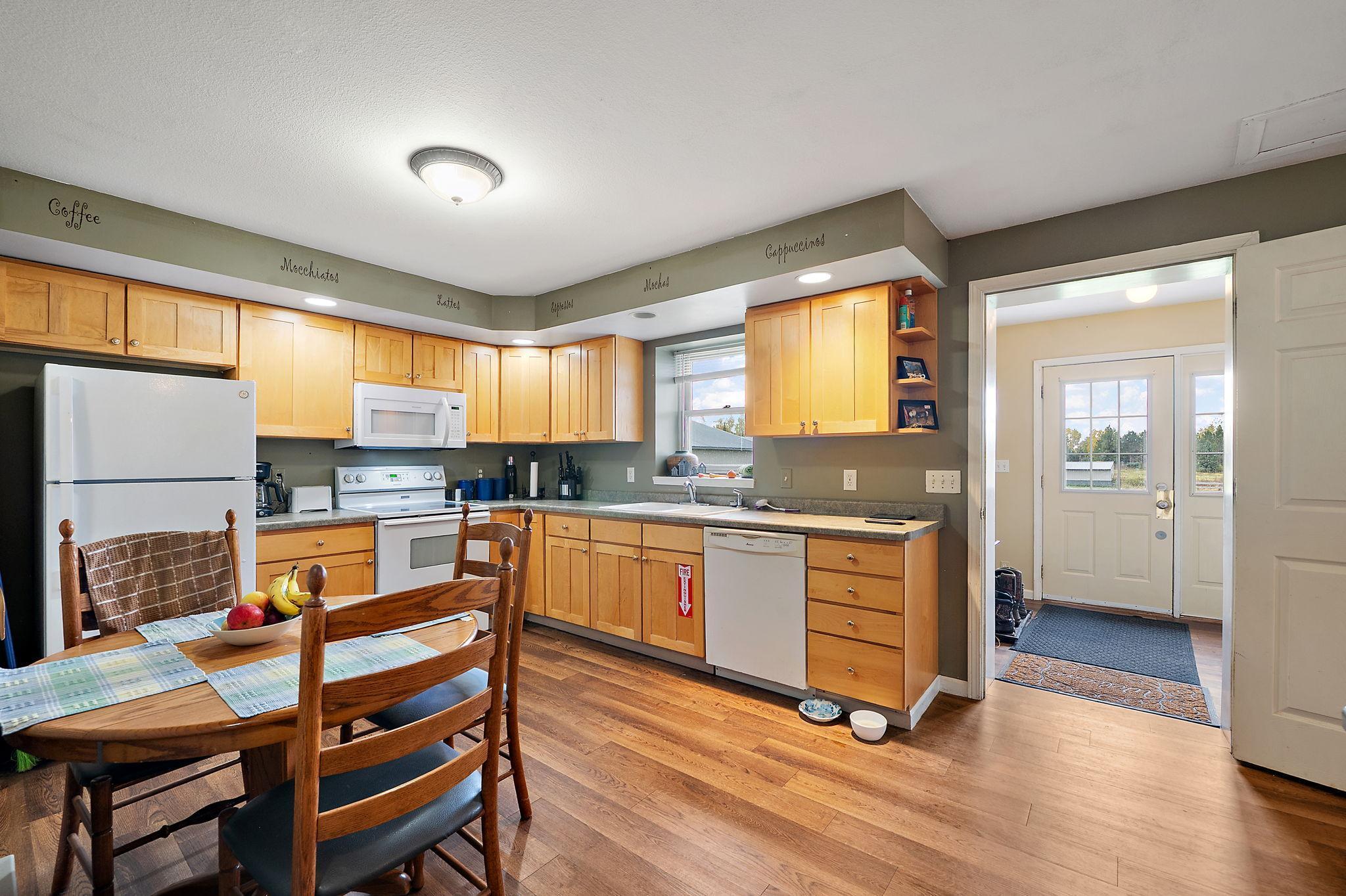 3974 West Pioneer Road Duluth, MN 55803 - Photo 14 of 83