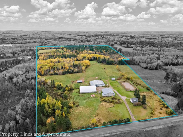 $825,000 | 3974 West Pioneer Road, Duluth, MN 55803