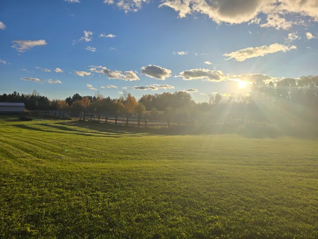 $825,000 | 3974 West Pioneer Road, Duluth, MN 55803