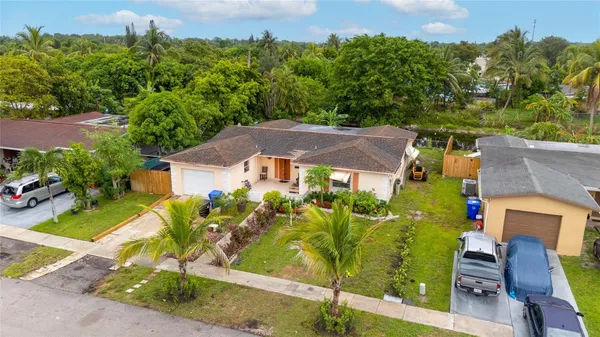 $515,900 | 970 Southwest 67th Avenue, North Lauderdale, FL 33068