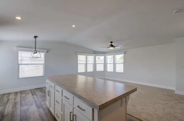 $204,900 | 1650 Villa Avenue, Unit 48, Clovis, CA 93612