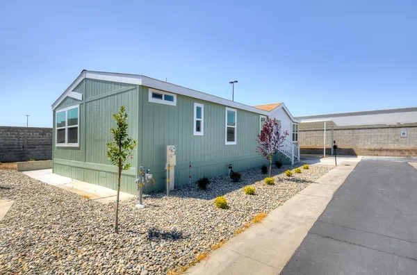 $204,900 | 1650 Villa Avenue, Unit 48, Clovis, CA 93612