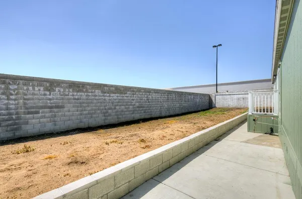 $204,900 | 1650 Villa Avenue, Unit 48, Clovis, CA 93612