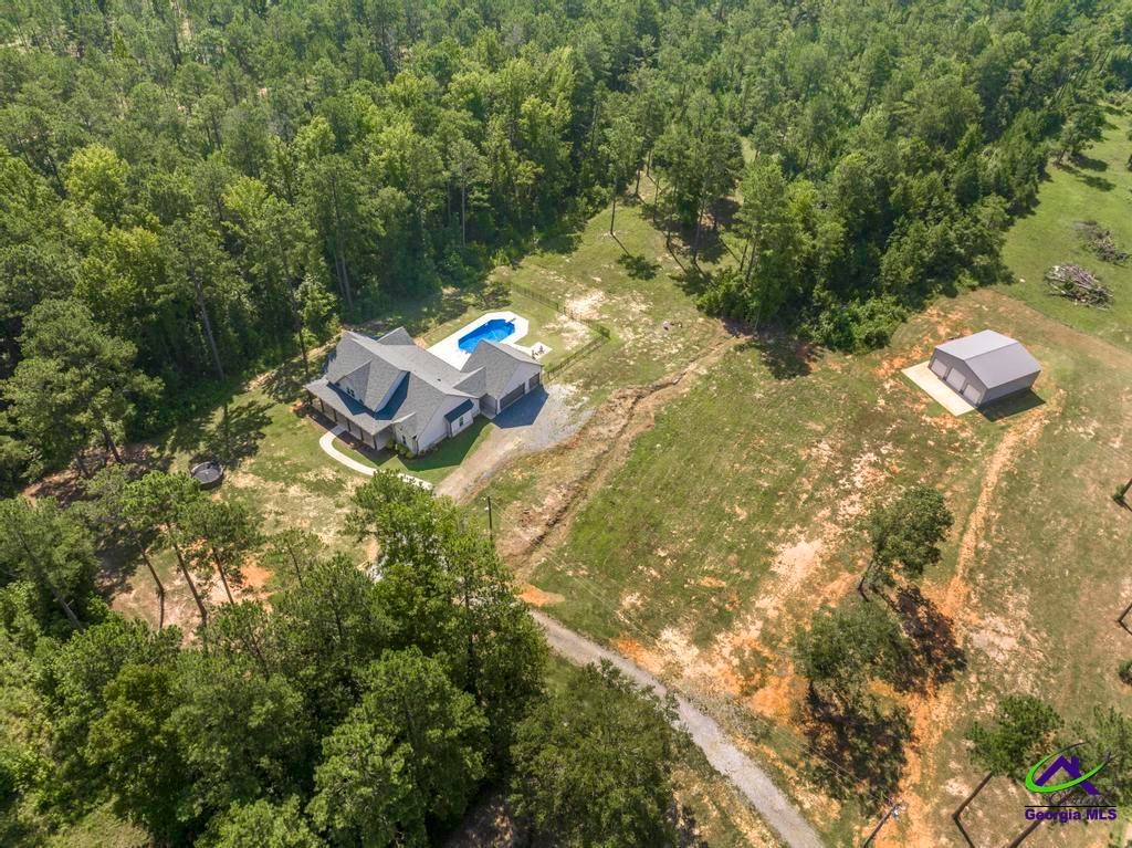 665 Edge Road Forsyth, GA 31029 - Photo 4 of 39 Gallery Image 4