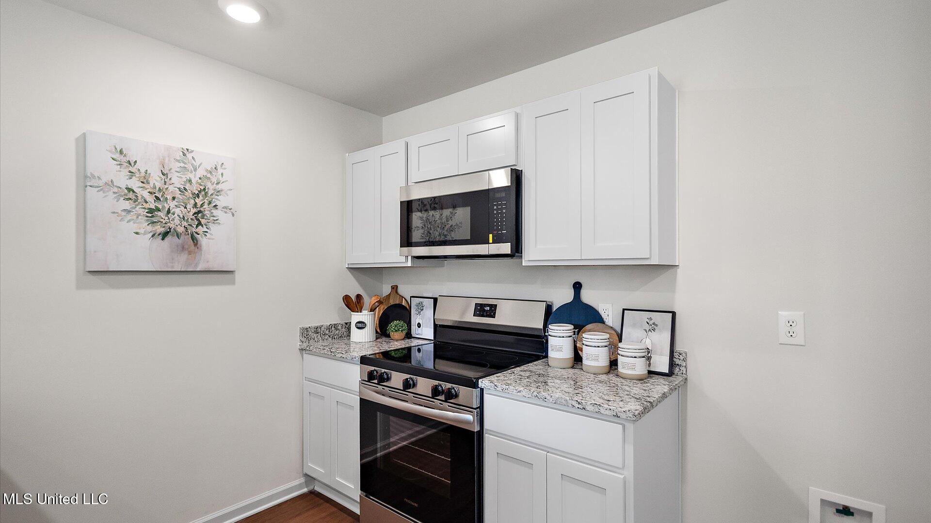 716 Honeysuckle Loop Canton, MS 39046 - Photo 21 of 36 21-HTP25381