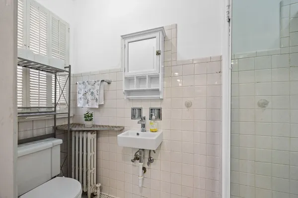 $575,000 | 1215 Linden Avenue, Oak Park, IL 60302