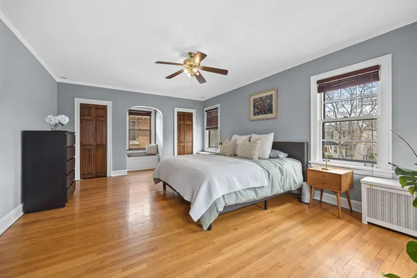 $575,000 | 1215 Linden Avenue, Oak Park, IL 60302
