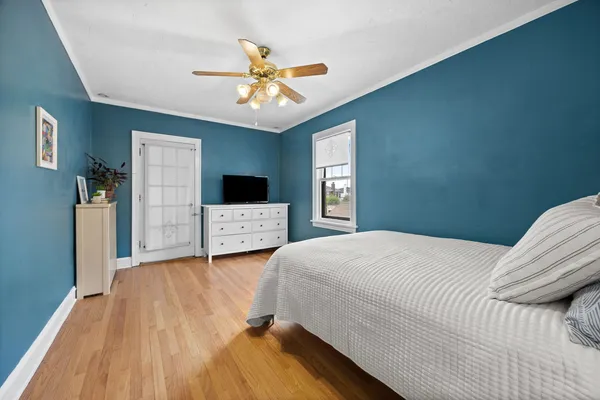 $575,000 | 1215 Linden Avenue, Oak Park, IL 60302