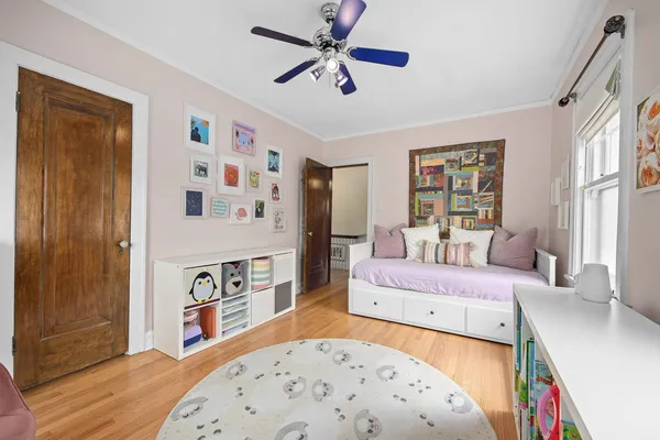 $575,000 | 1215 Linden Avenue, Oak Park, IL 60302