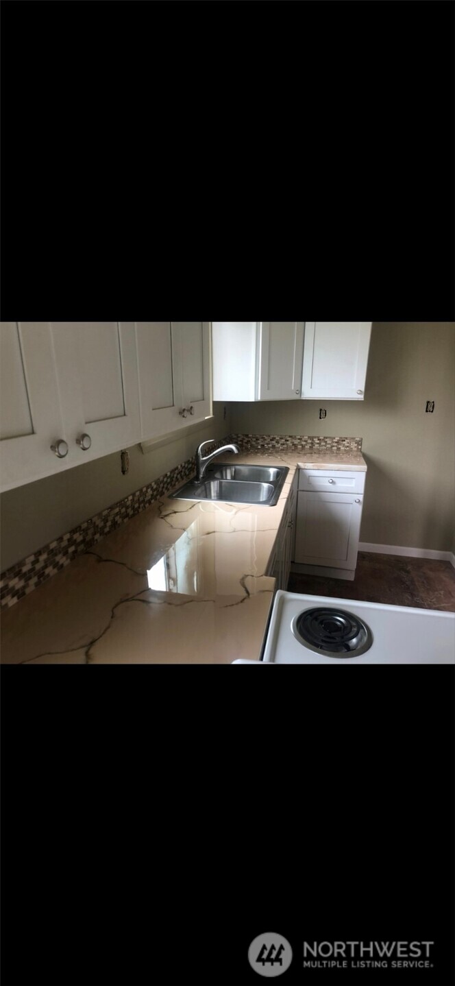 309 East 2nd Street Aberdeen, WA 98520 - Photo 6 of 15