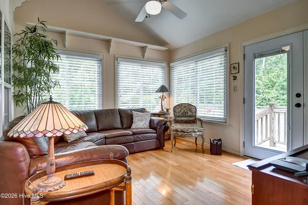 $534,900 | 132 South Street, Moyock, NC 27958