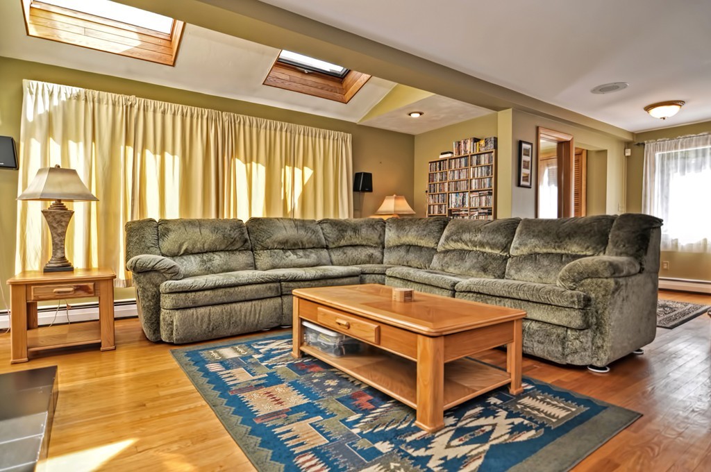 24 Fowler Street Upton, MA 01568 - Photo 2 of 30