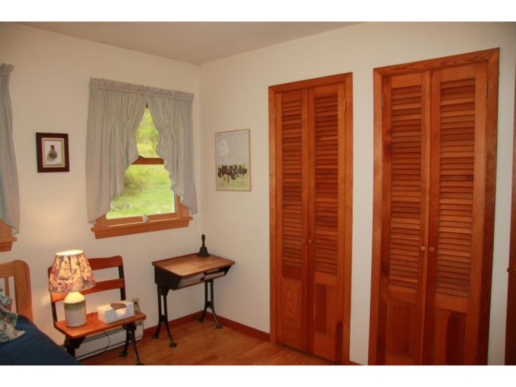 5151 Vermont Rte 7a Shaftsbury, VT 05262 - Photo 23 of 36 Gallery Image 23