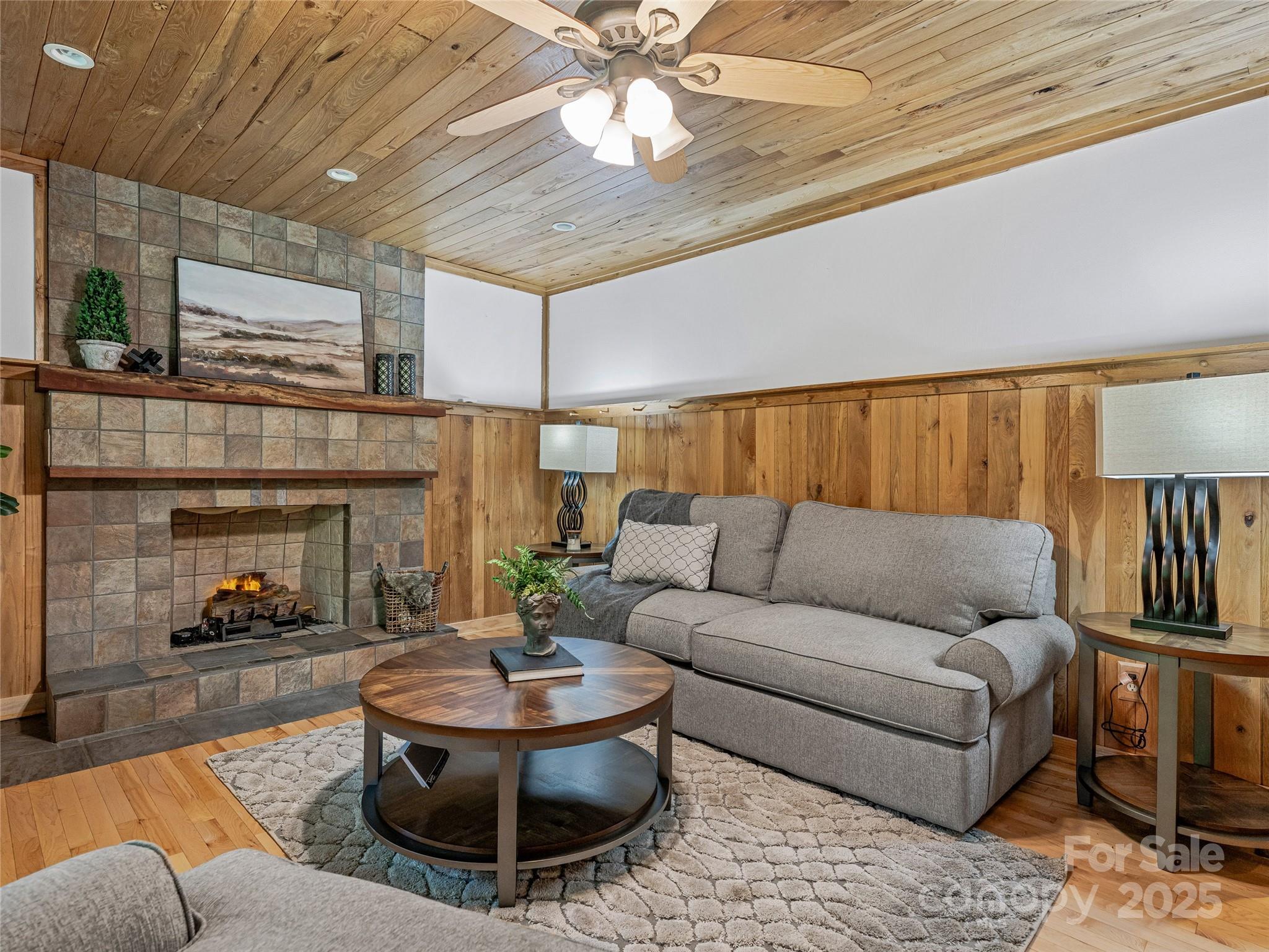 2670 East Fork Road Marshall, NC 28753 - Photo 8 of 46 Gallery Image 8