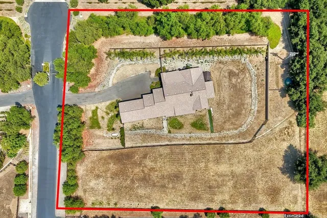 $899,000 | 15212 Molly Anne Court, Valley Center, CA 92082